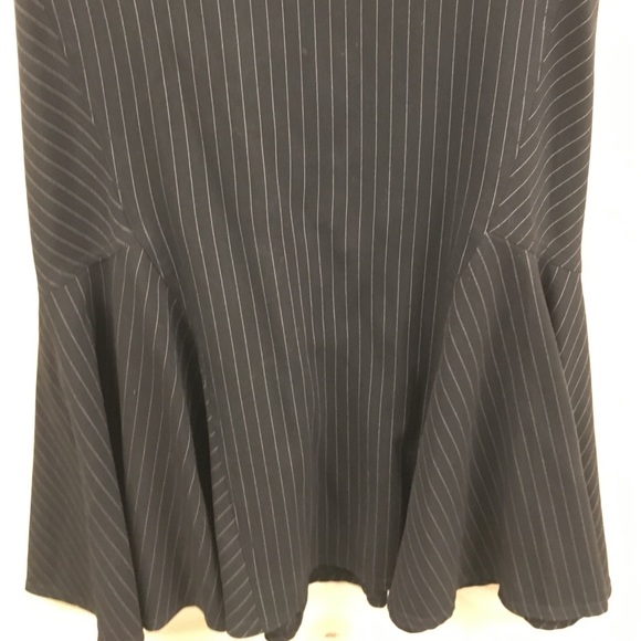 NWOT Aqua Knee-length Blk/white Pinstriped Skirt - Picture 2 of 4